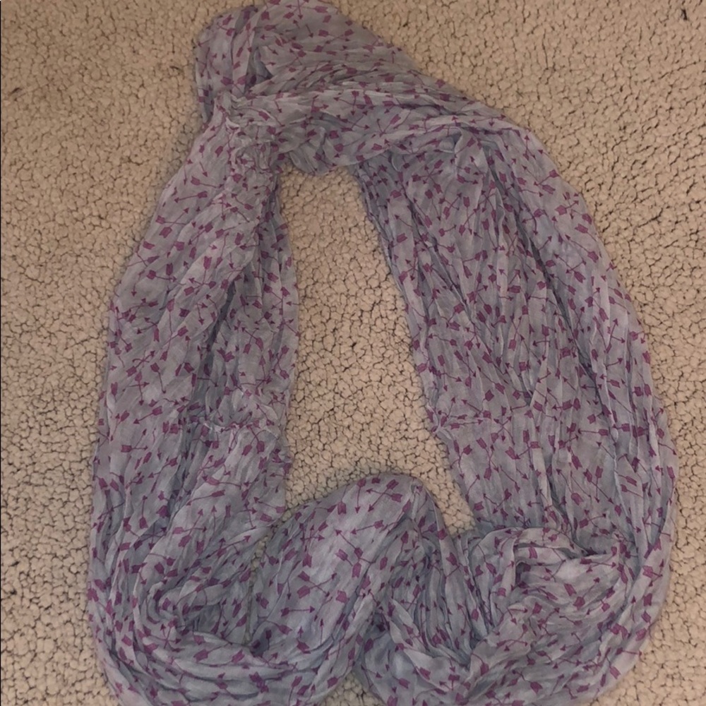Infinity scarf
